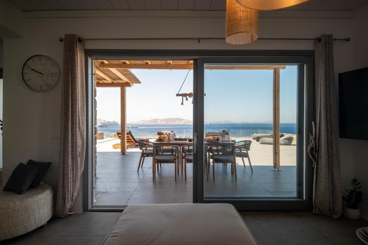 Living space opening onto the sea-view terrace